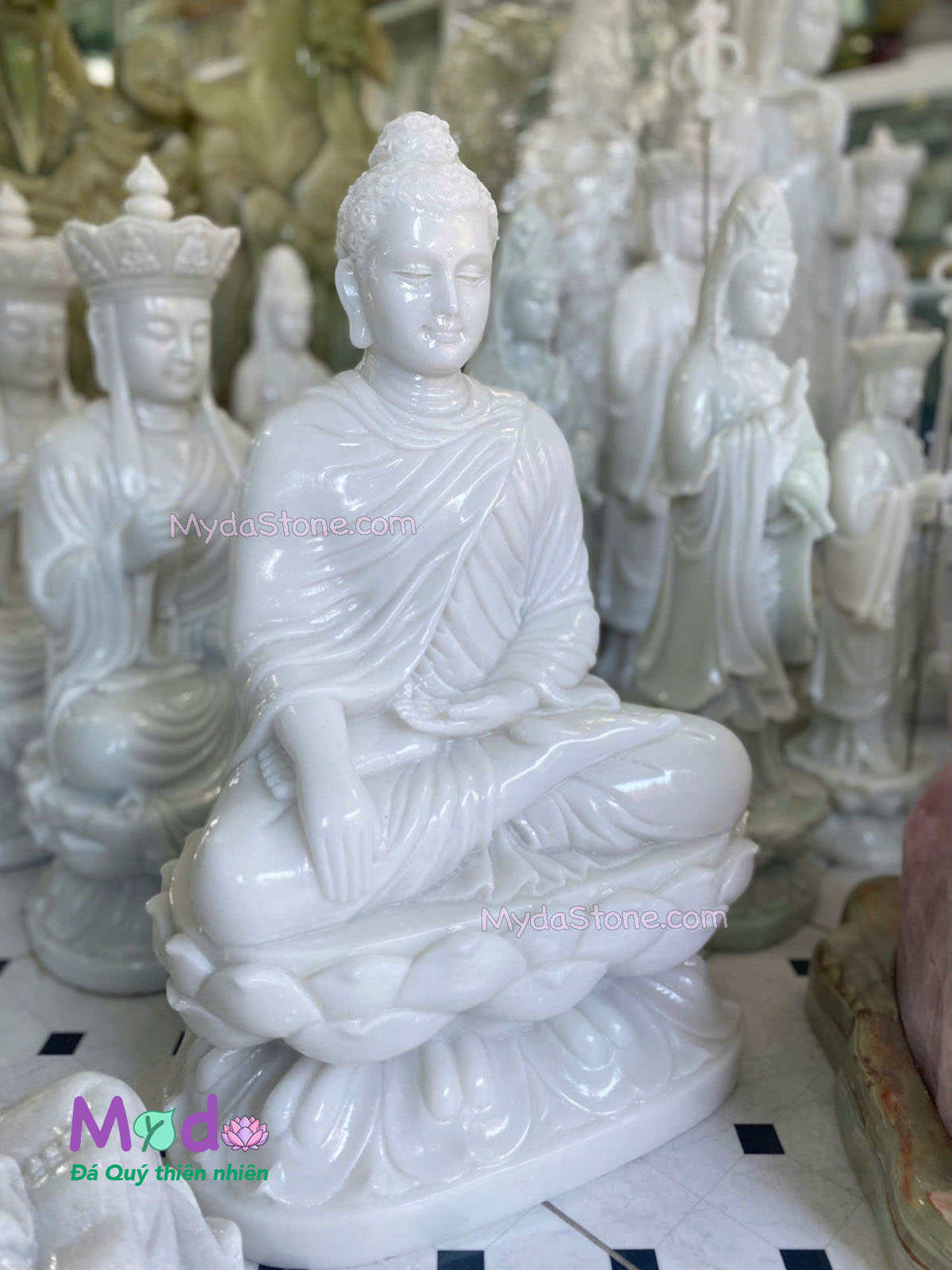 Tượng Phật Thích Ca ngồi đài sen đá Cẩm Thạch Trắng