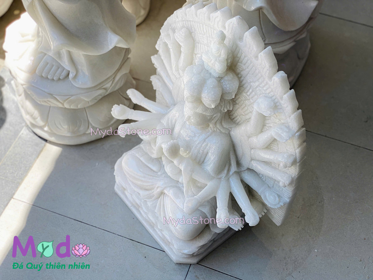 Tượng Phật Thiên Thủ Thiên Nhãn đá Cẩm Thạch Trắng