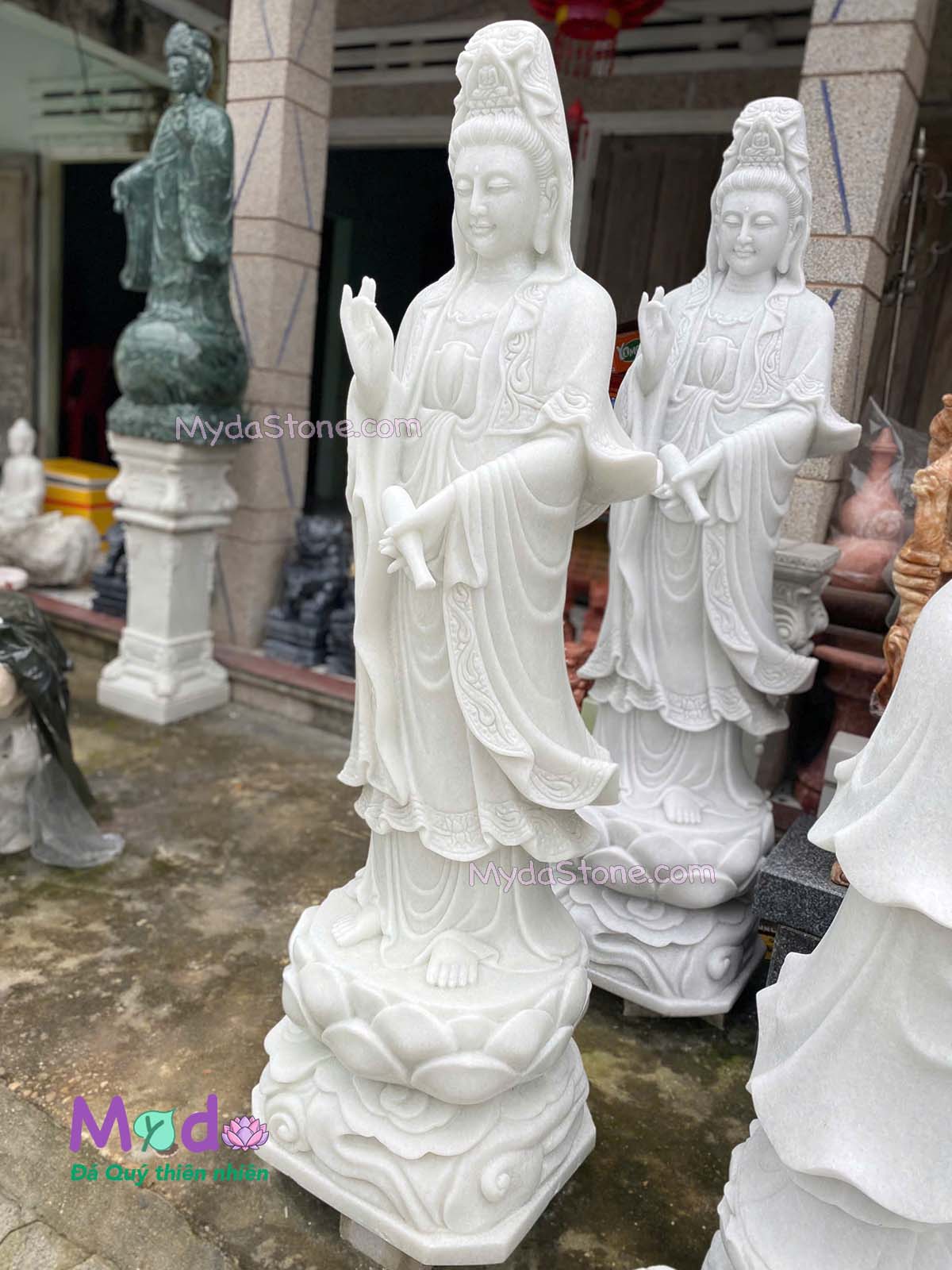 Tượng Quan Âm đứng đài sen đá Cẩm Thạch Trắng