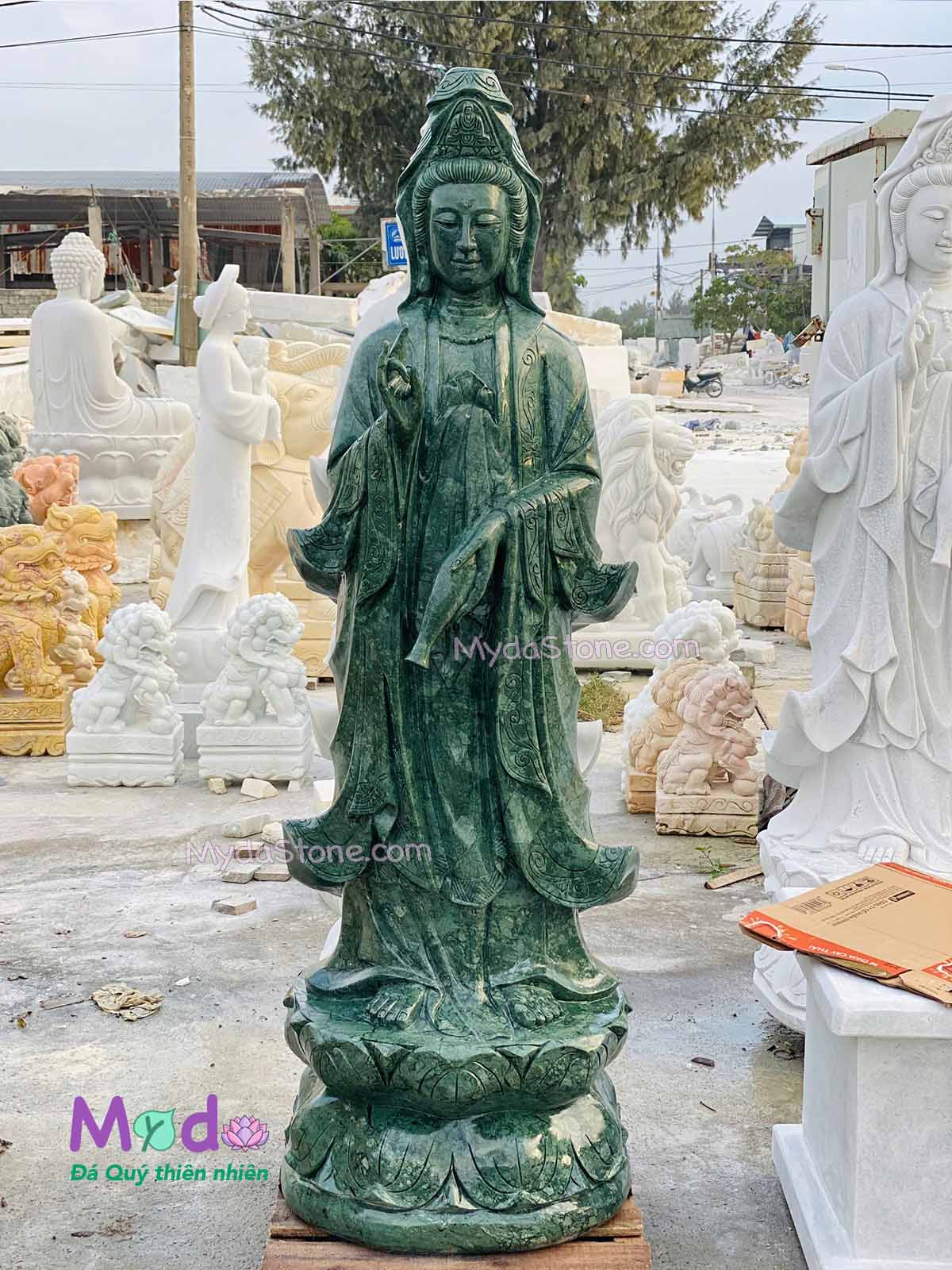 Tượng Phật Quan Âm đứng đài sen đá Xanh Ấn Độ