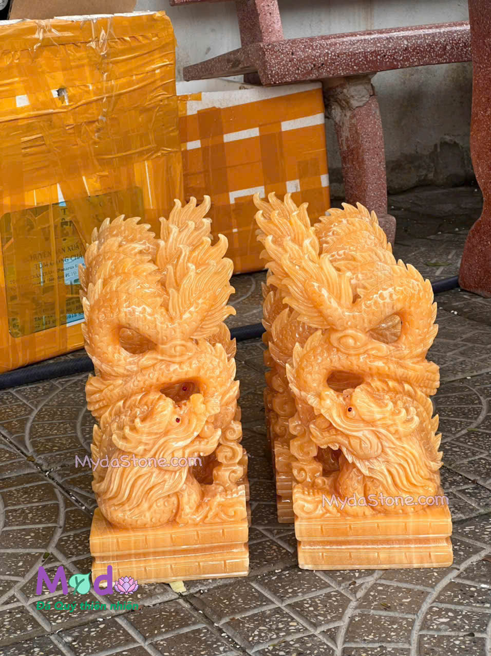 Tượng Rồng đá Ngọc Hoàng Long