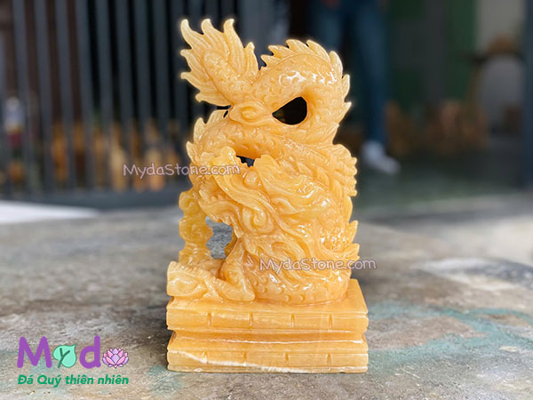 Tượng Rồng đá Ngọc Hoàng Long