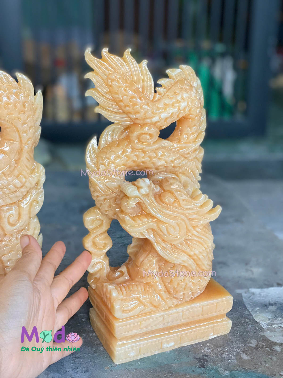 Tượng Rồng đá Ngọc Hoàng Long