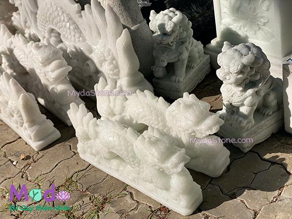 Tượng Rồng nằm đá Cẩm Thạch Trắng Xanh