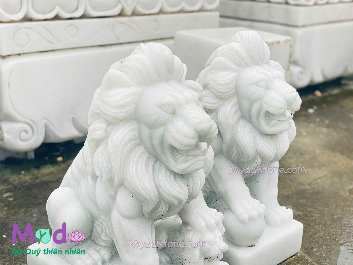 Tượng Sư Tử bằng đá Cẩm Thạch Trắng Xanh