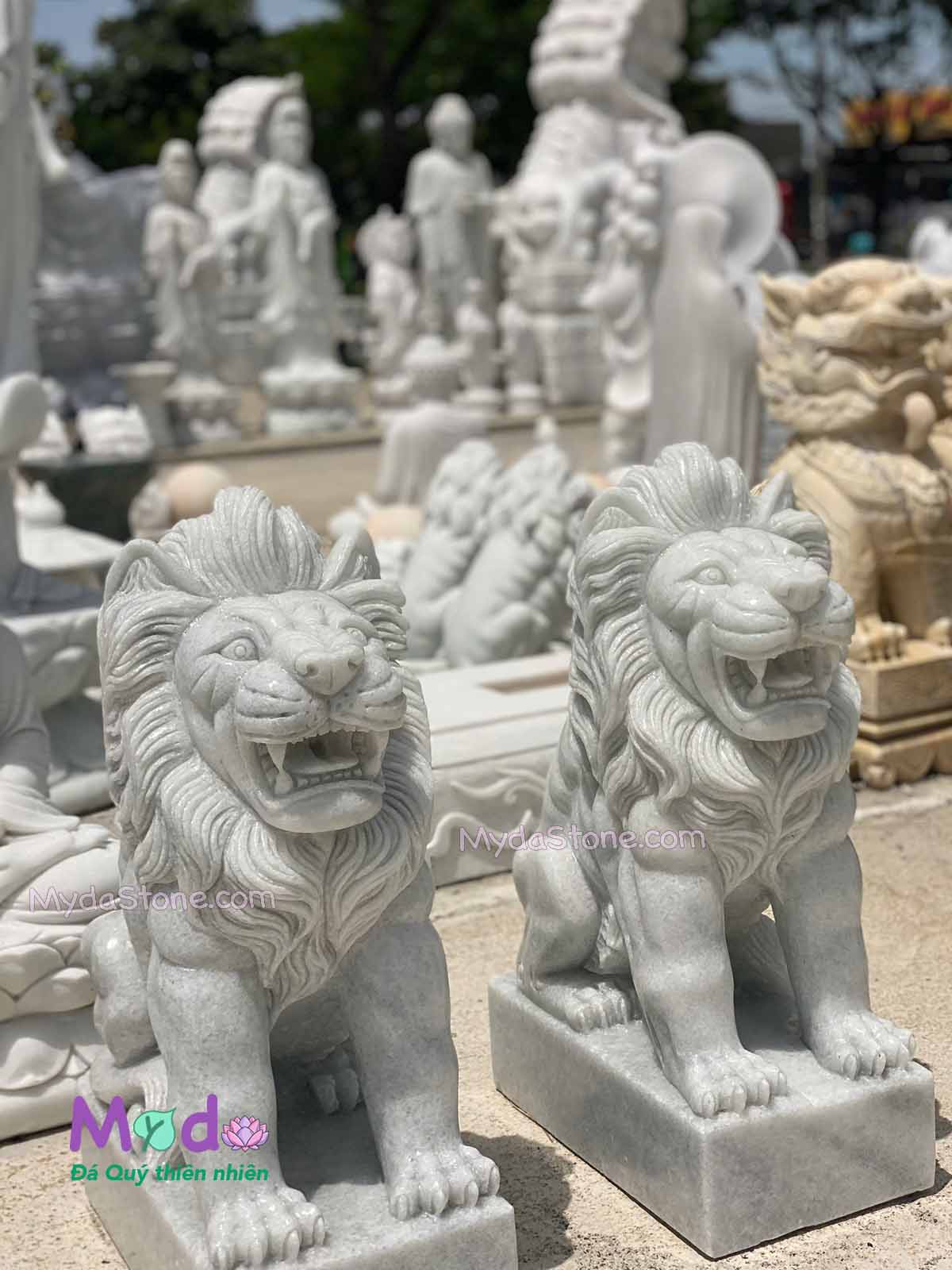 Tượng Sư Tử để Mộ đá Cẩm Thạch Trắng Xanh