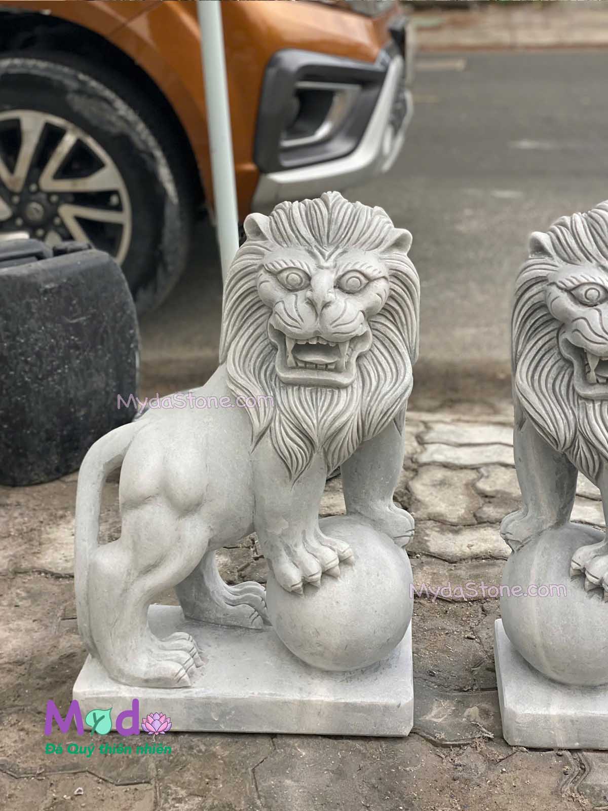 Tượng Sư Tử để Lăng Mộ đá Cẩm Thạch Trắng Xám