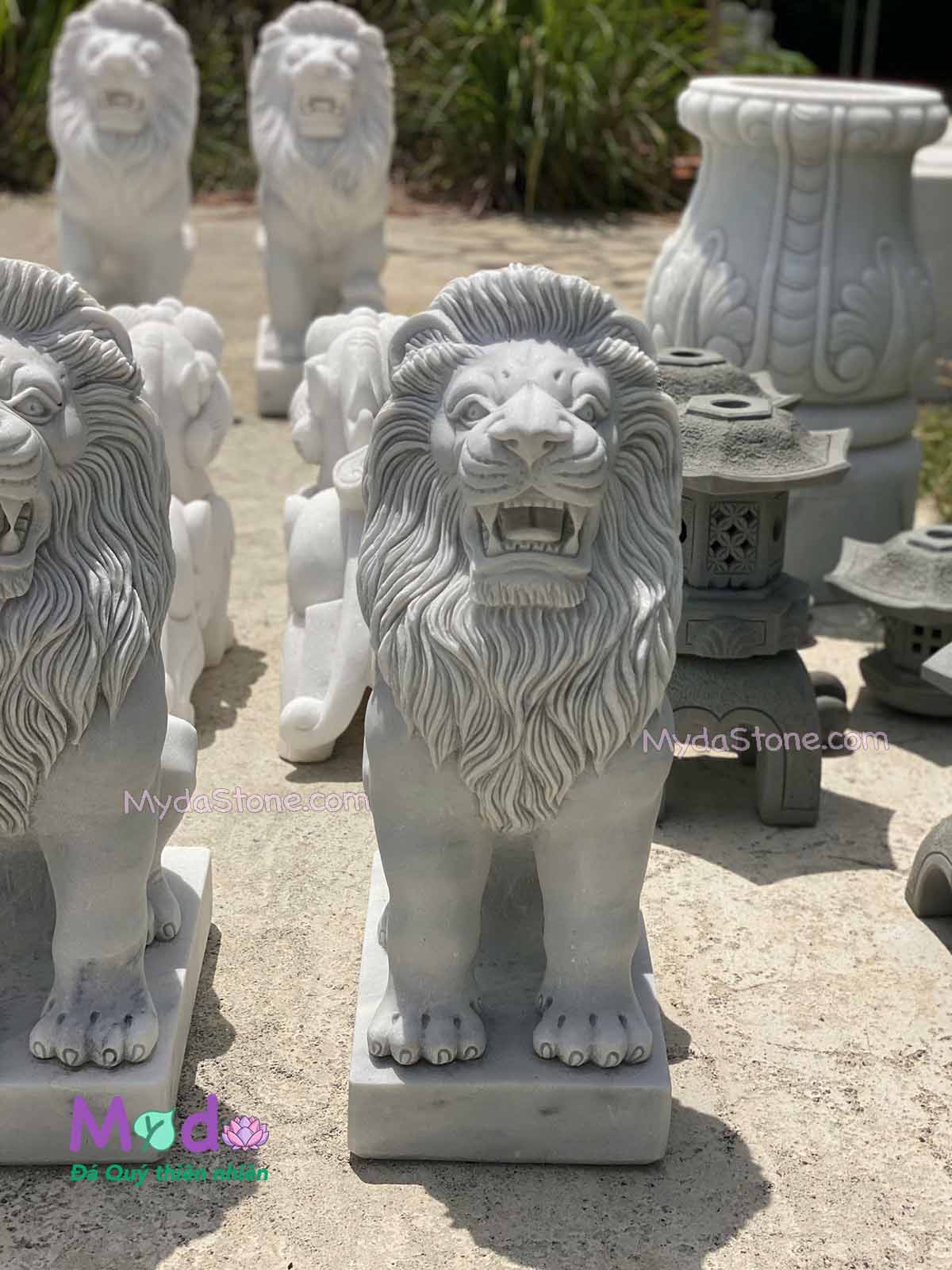 Tượng Sư Tử để Lăng Mộ đá Cẩm Thạch Trắng Xám