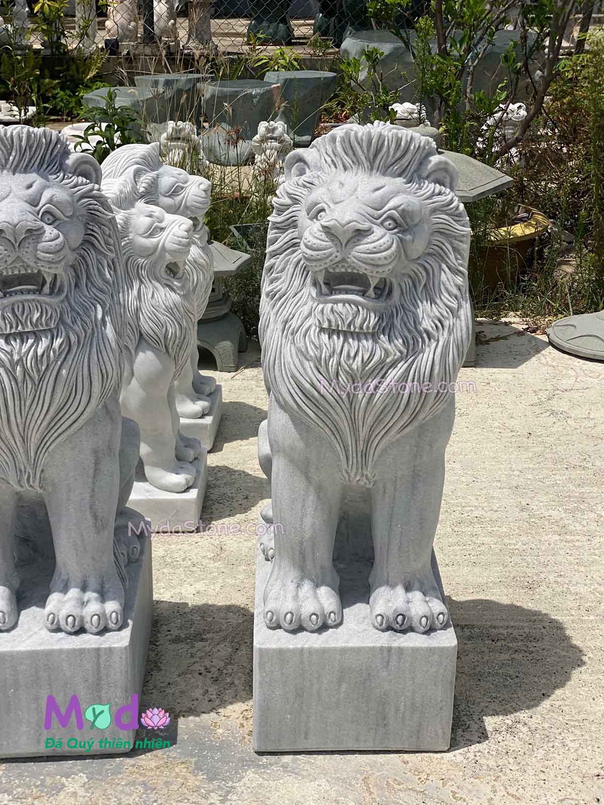 Tượng Sư Tử để Lăng Mộ đá Cẩm Thạch Trắng Xám