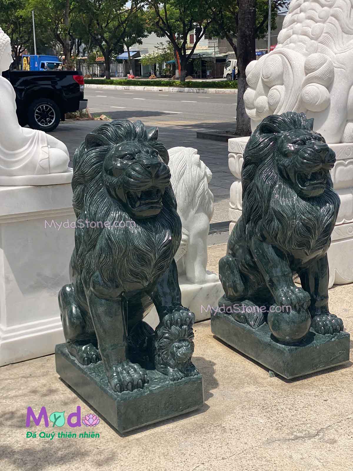 Tượng Sư Tử để Lăng Mộ đá Xanh Ấn Độ