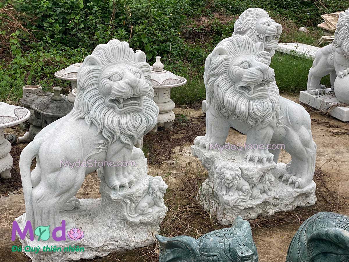 Tượng Sư Tử đứng đá Cẩm Thạch Trắng Xanh