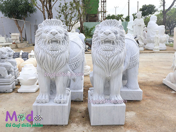 Tượng Sư Tử ngồi bằng đá Cẩm Thạch Trắng Xám