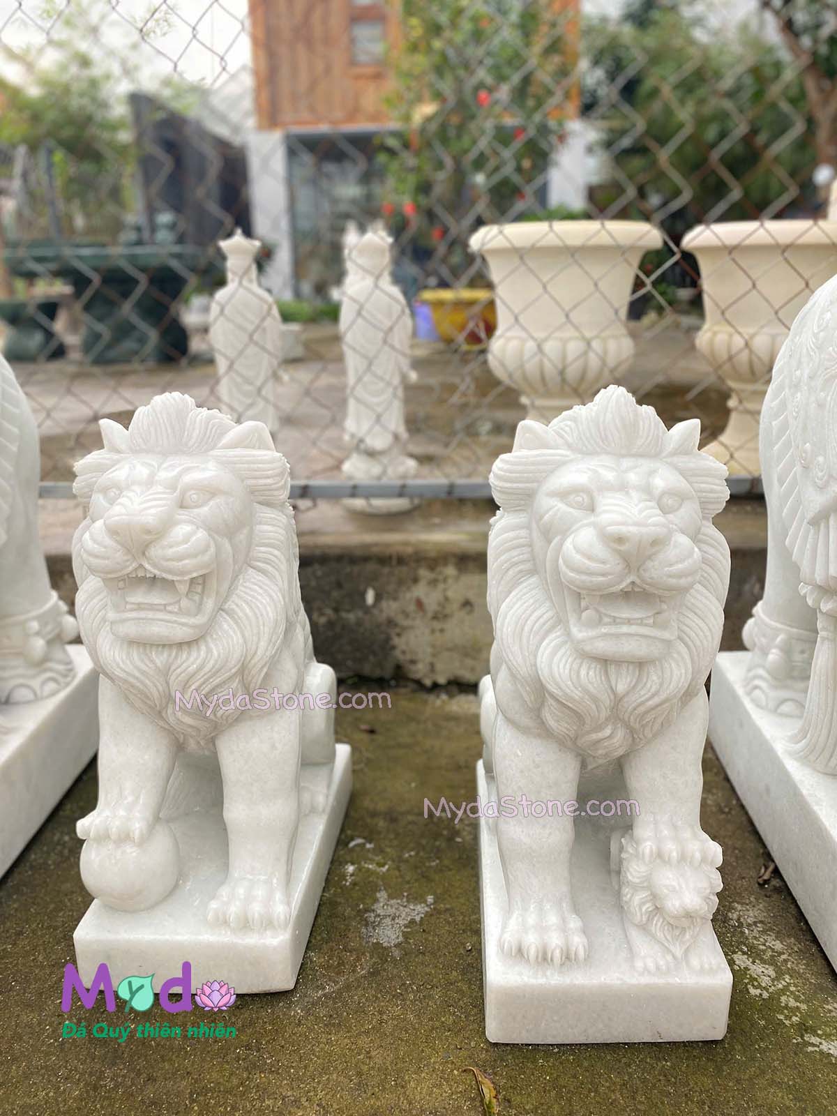 Tượng Sư Tử ngồi đá Cẩm Thạch Trắng