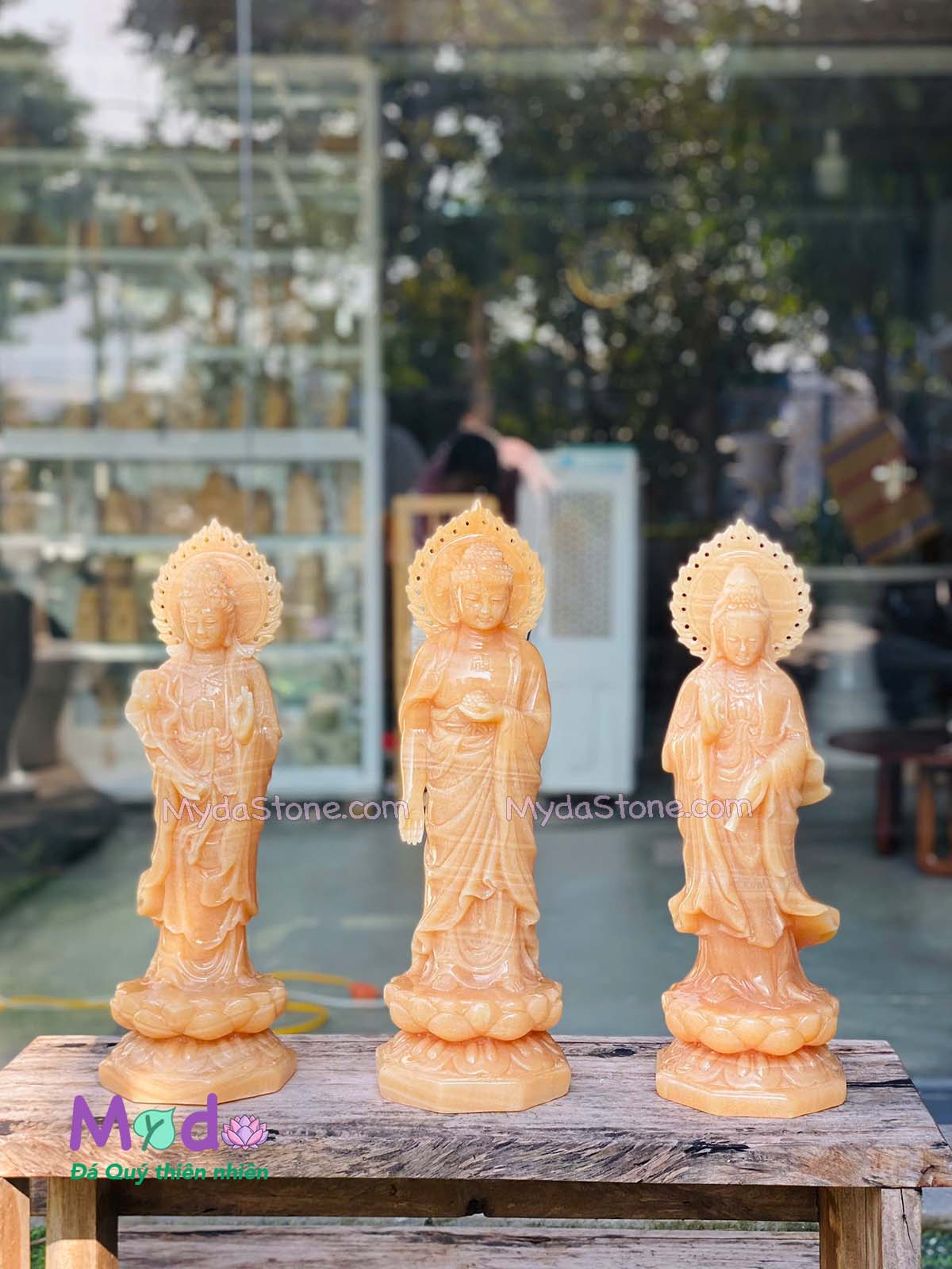 Bộ tượng Tây Phương Tam Thánh đá Ngọc Hoàng Long