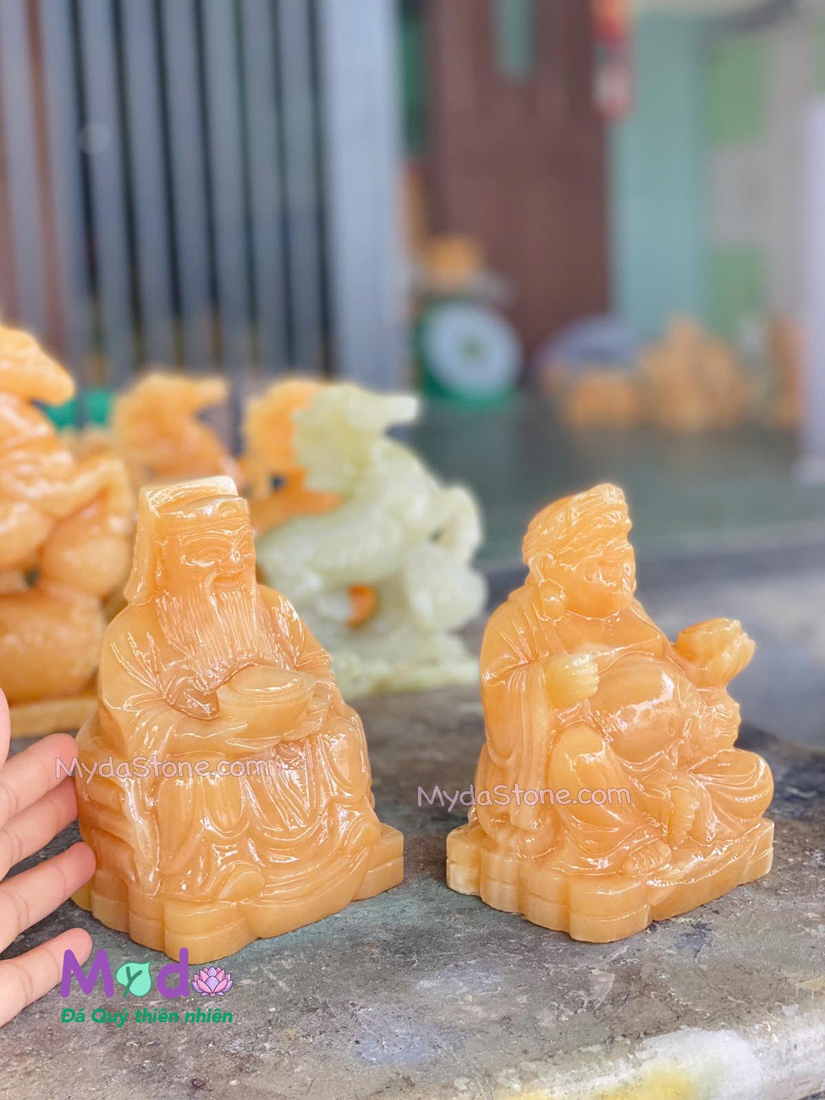 Tượng Thần Tài Ông Địa đá Ngọc Hoàng Long