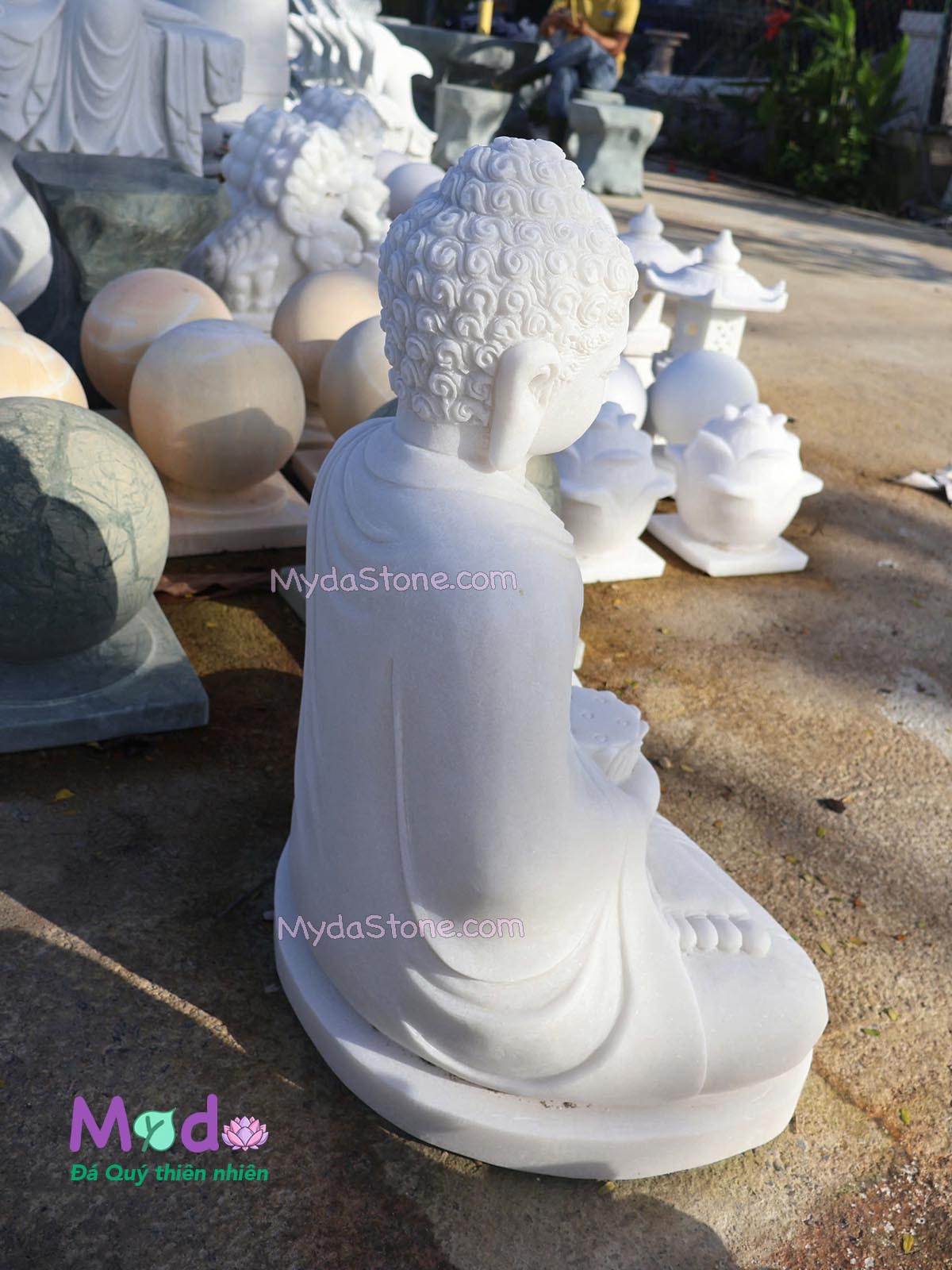 Tượng Phật Thích Ca ngồi đá Cẩm Thạch Trắng