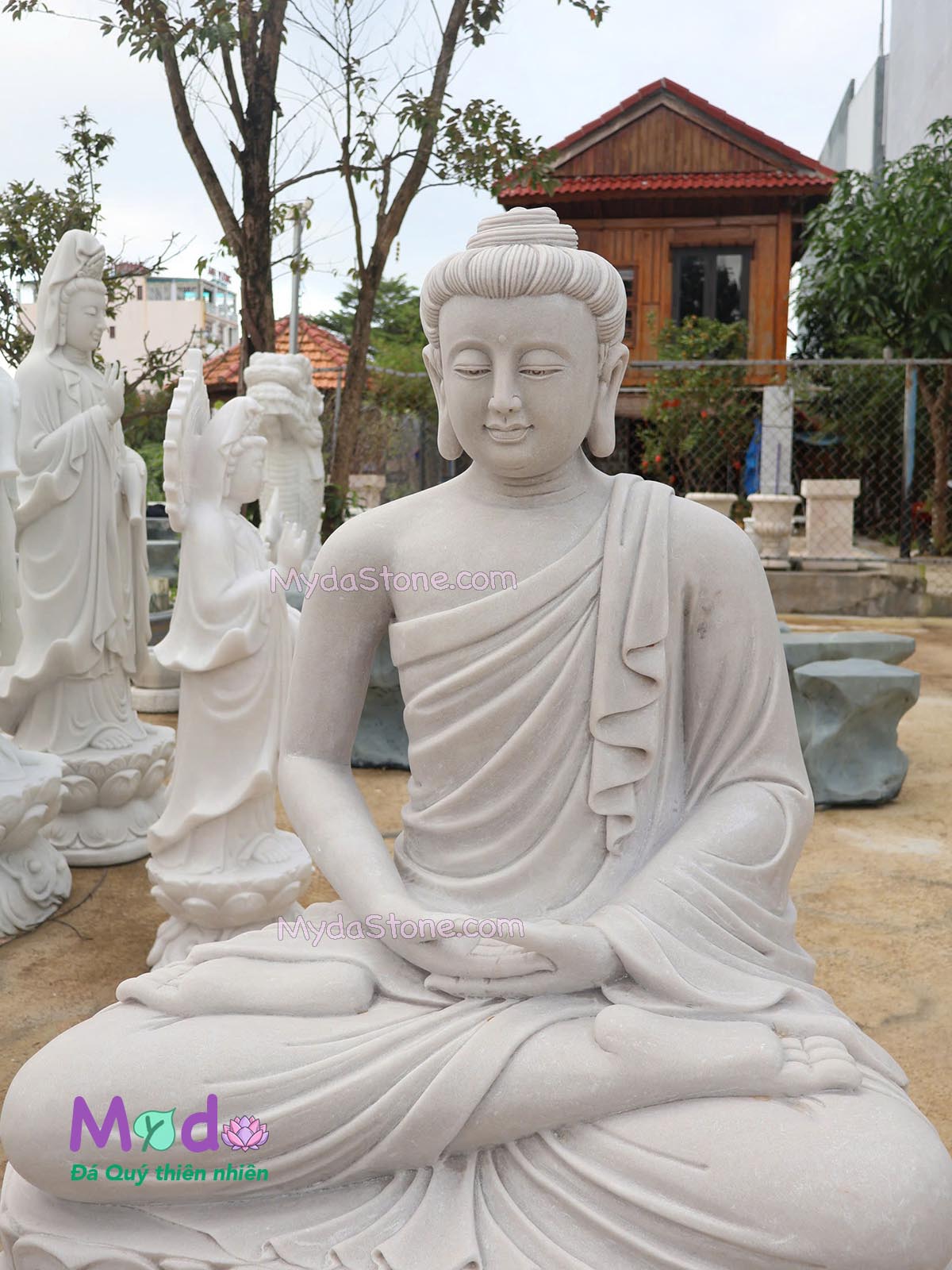 Tượng Phật Thích Ca ngồi đài sen đá Cẩm Thạch Trắng Xám