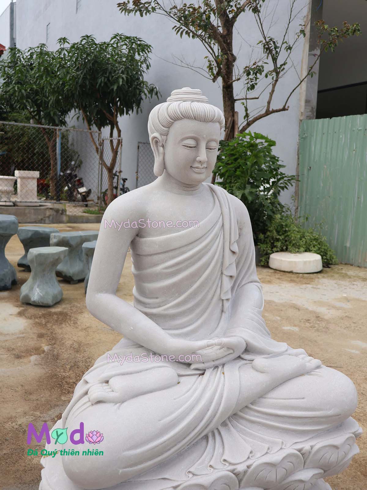Tượng Phật Thích Ca ngồi đài sen đá Cẩm Thạch Trắng Xám