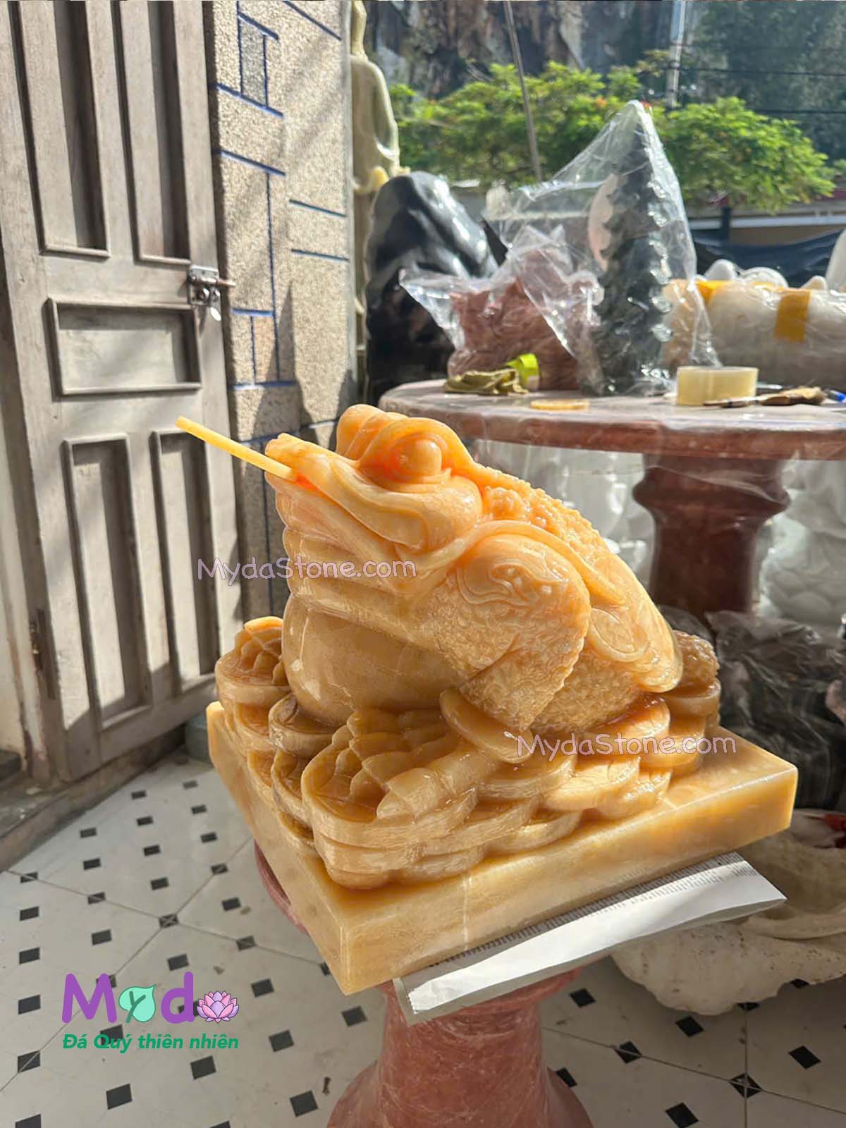 Tượng Cóc Thiềm Thừ đá Ngọc Hoàng Long