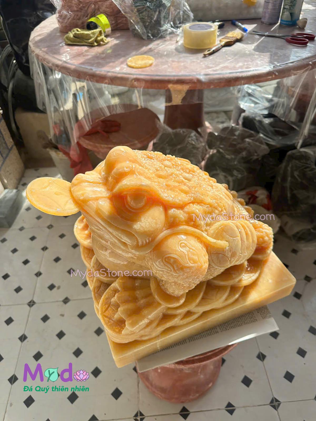 Tượng Cóc Thiềm Thừ đá Ngọc Hoàng Long