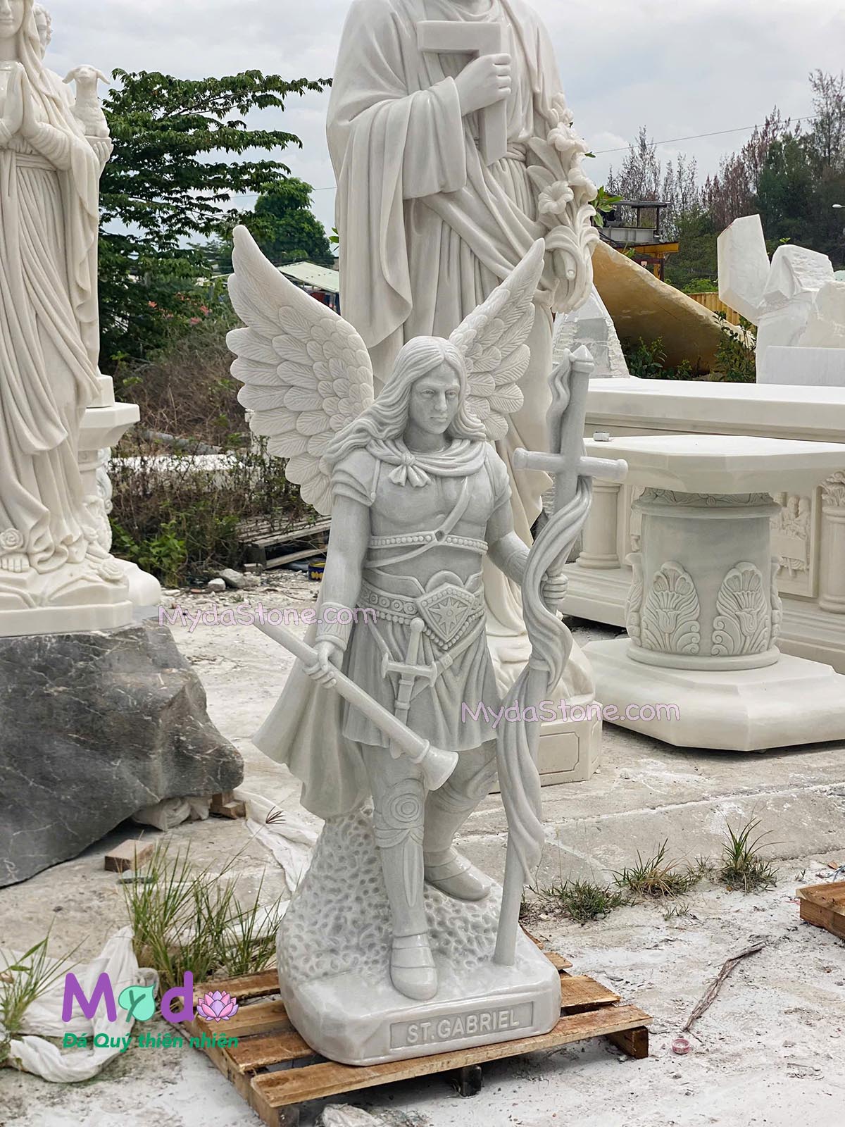 Tượng Thiên Thần Gabriel đá Cẩm Thạch Trắng