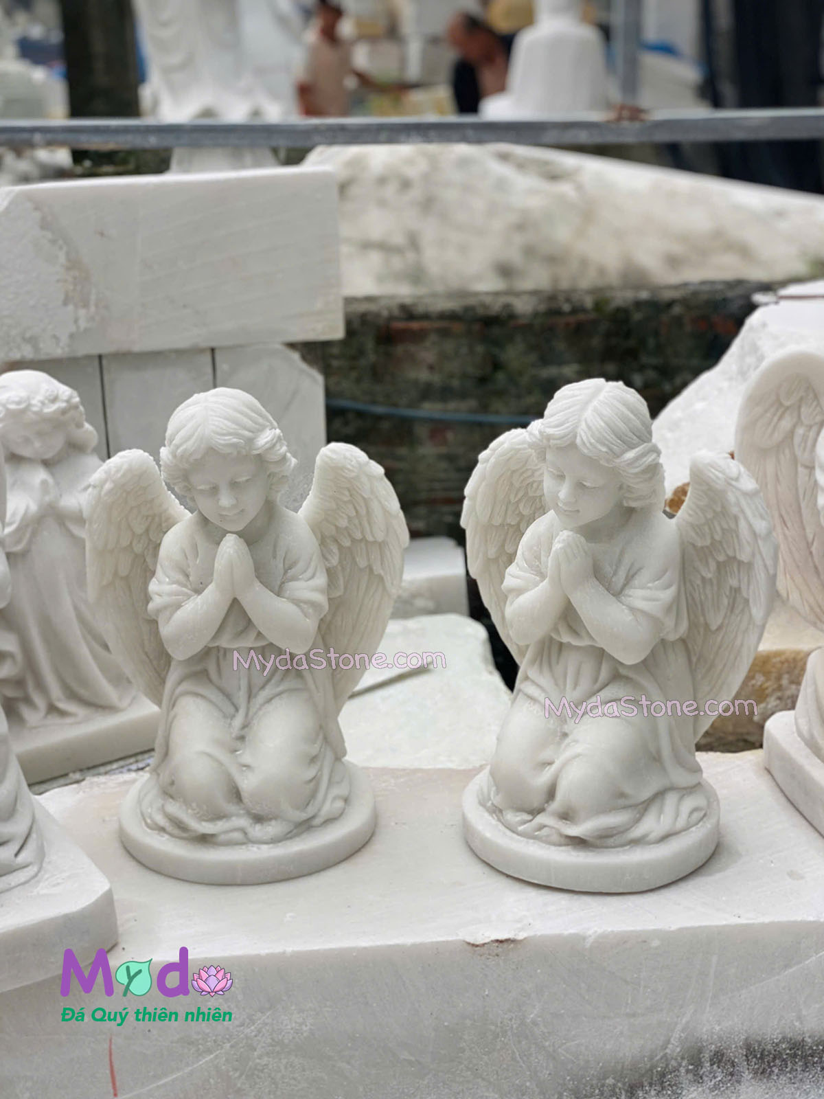 Tượng Thiên Thần Quỳ Gối đá Cẩm Thạch Trắng