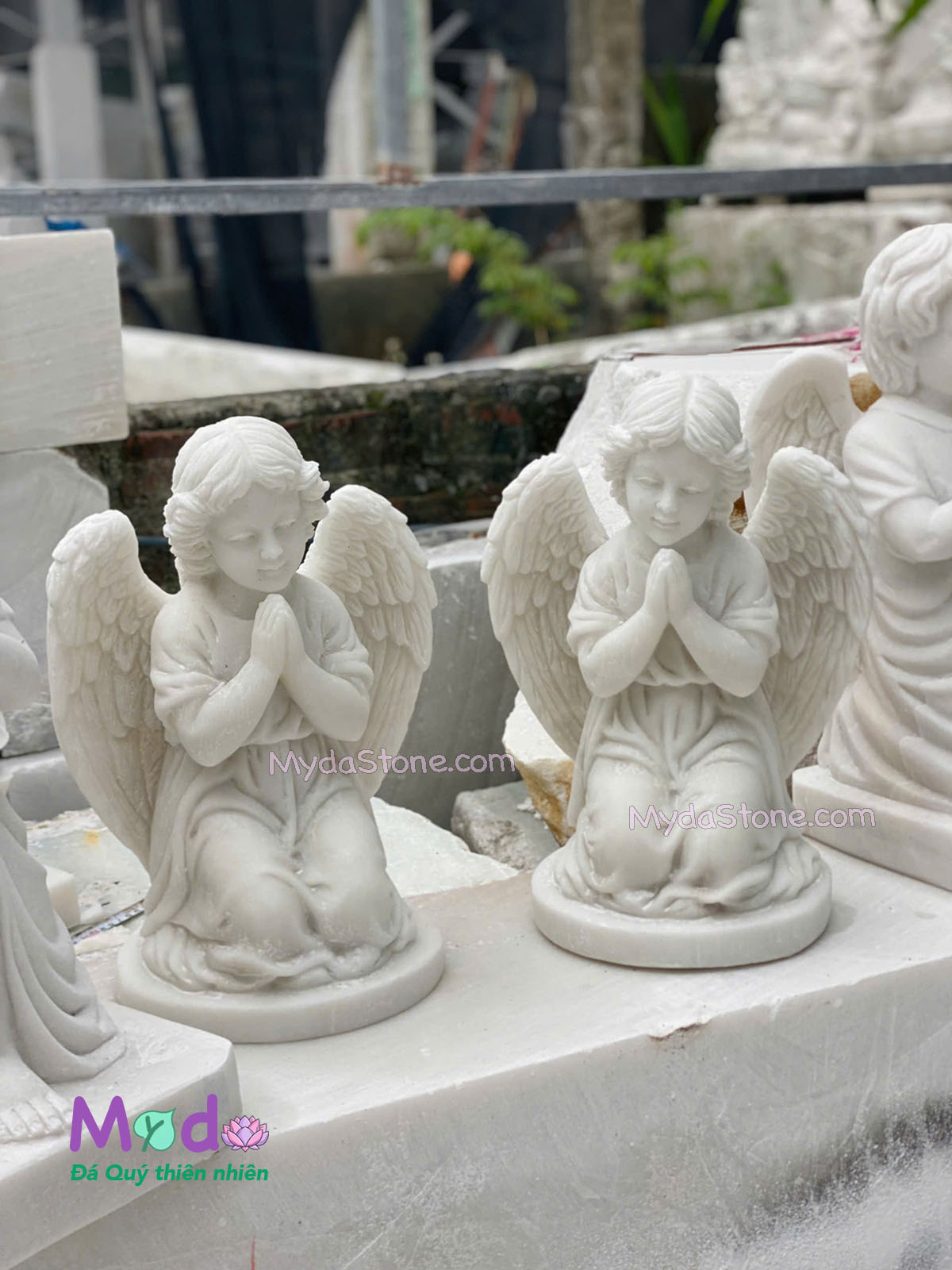 Tượng Thiên Thần Quỳ Gối đá Cẩm Thạch Trắng