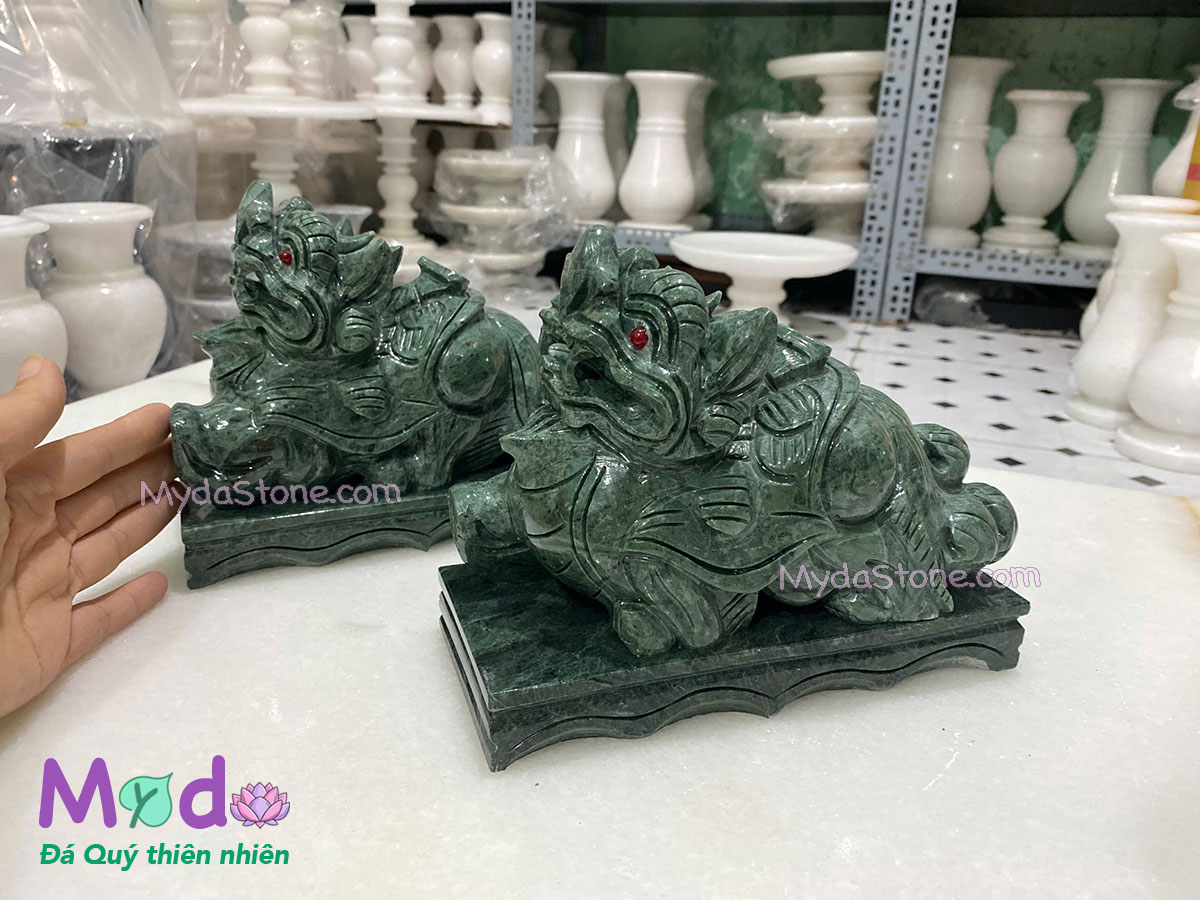 Tỳ Hưu đá Xanh Ấn Độ