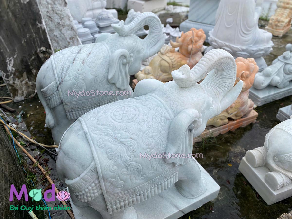 Tượng Voi đứng đá Cẩm Thạch Trắng Xanh