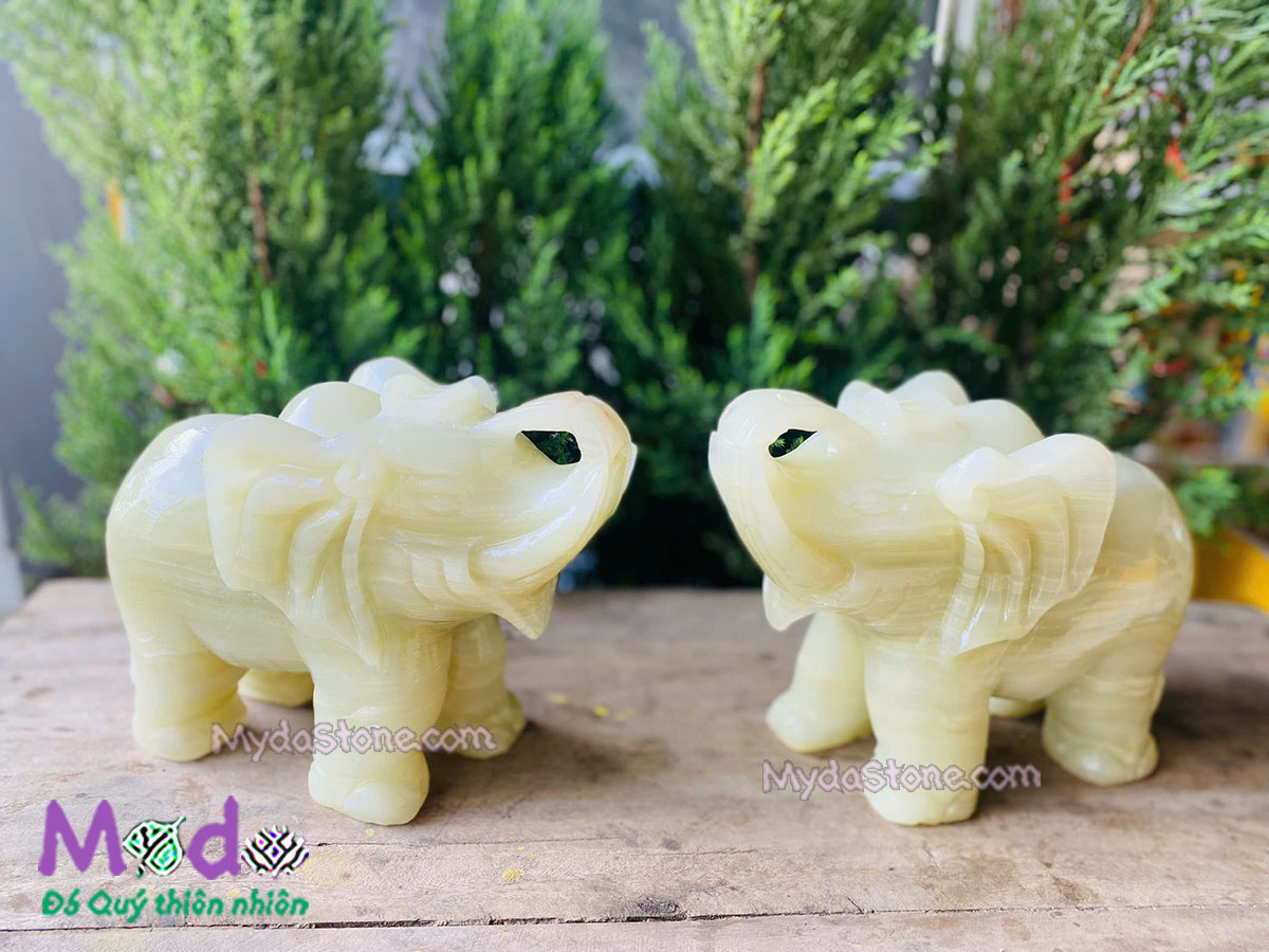 Tượng Voi bằng đá Ngọc Xanh Pakistan