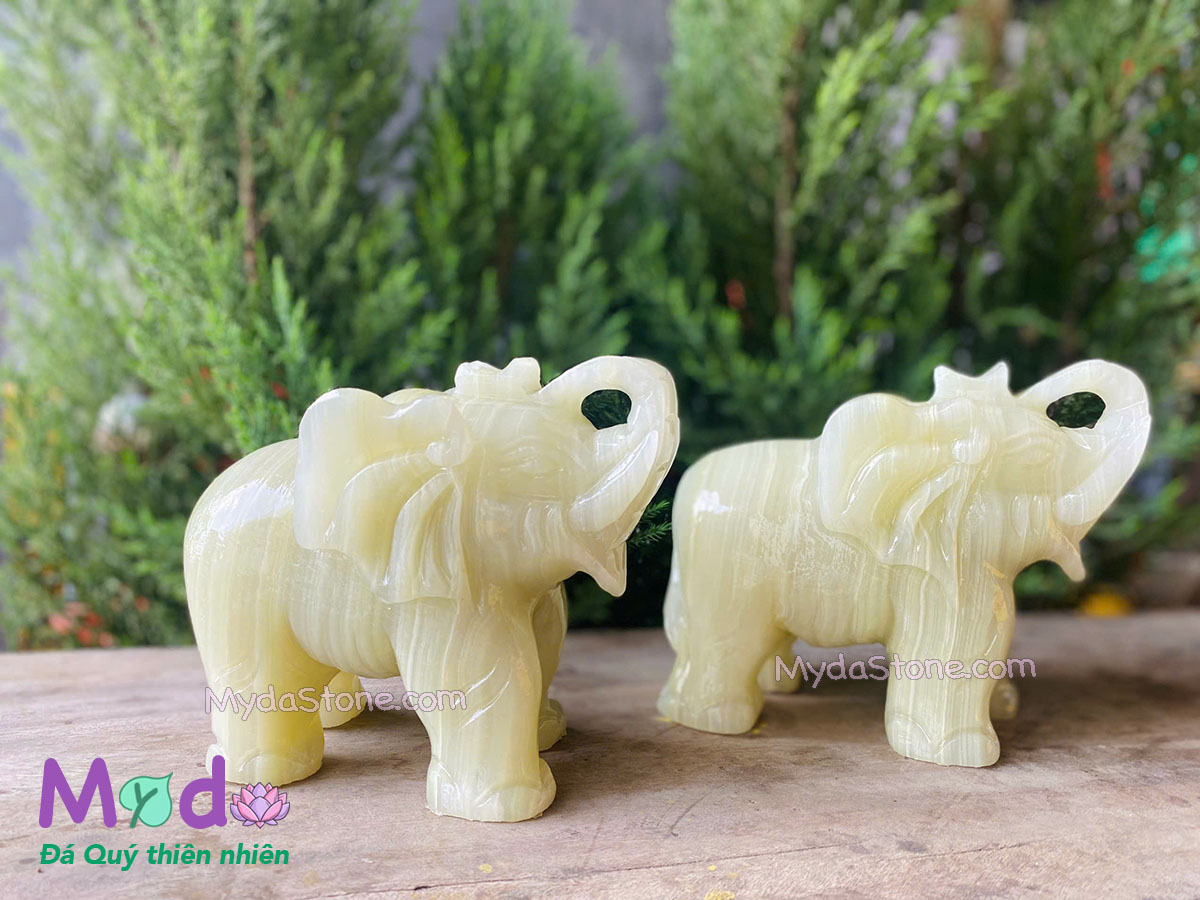 Tượng Voi bằng đá Ngọc Xanh Pakistan