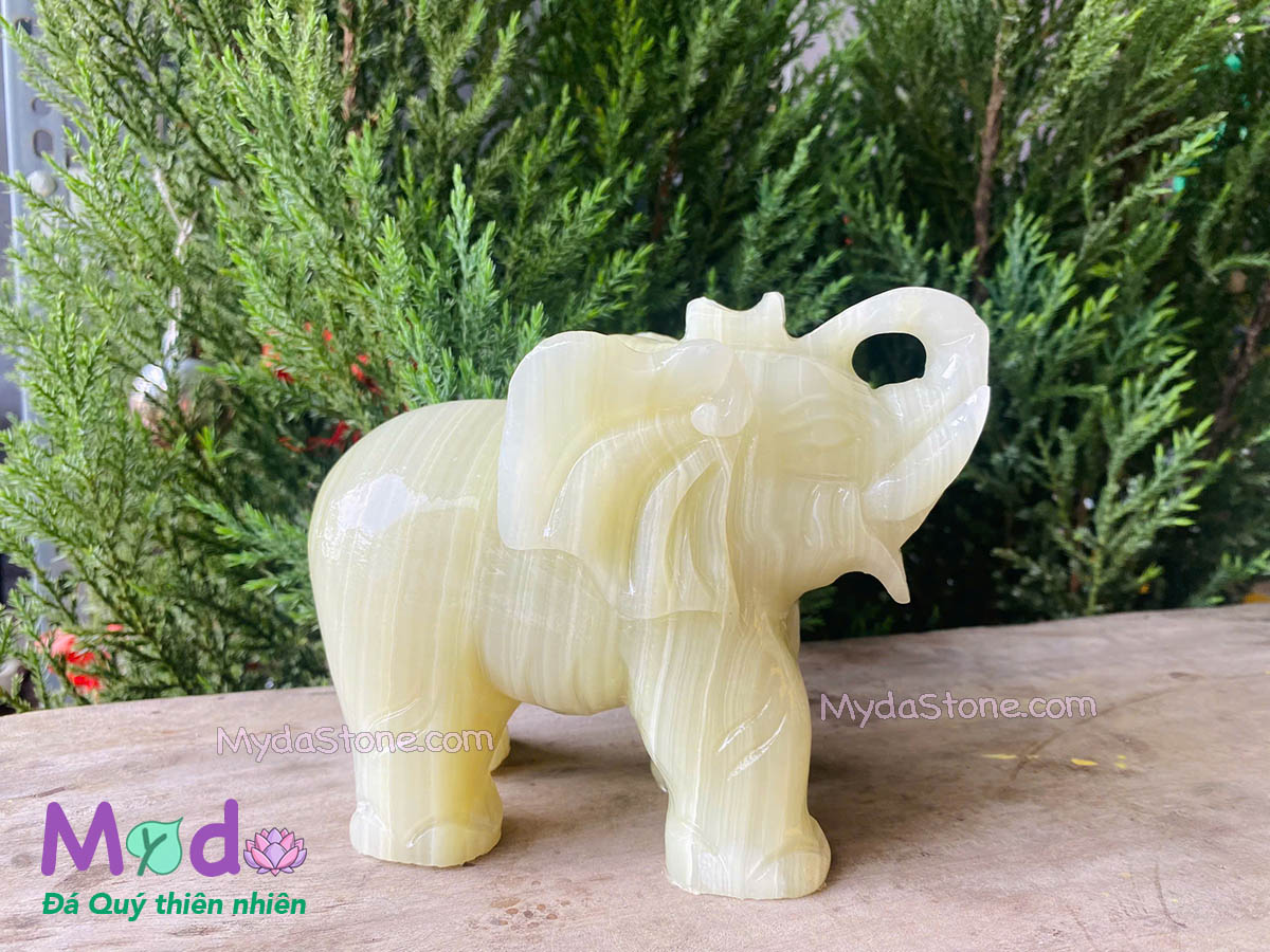 Tượng Voi bằng đá Ngọc Xanh Pakistan