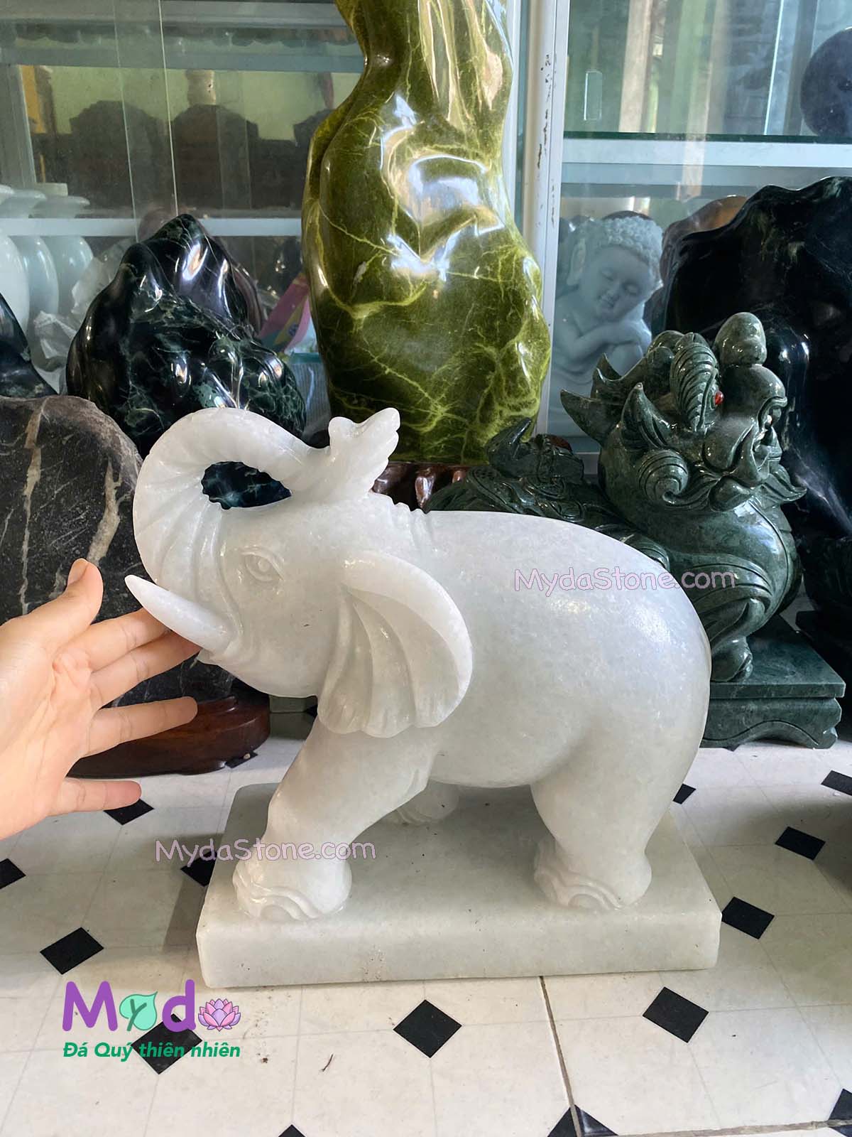 Tượng Voi đứng đá Cẩm Thạch Trắng