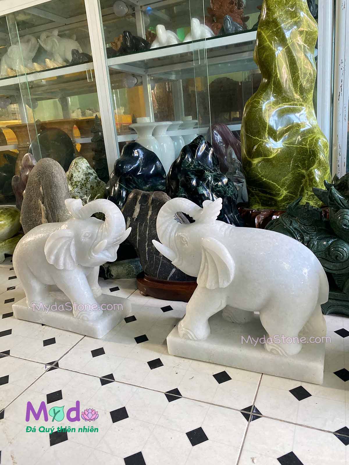 Tượng Voi đứng đá Cẩm Thạch Trắng