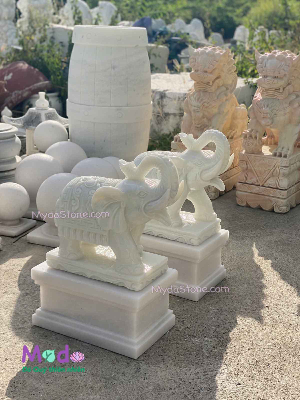 Tượng Voi đá Cẩm Thạch Trắng