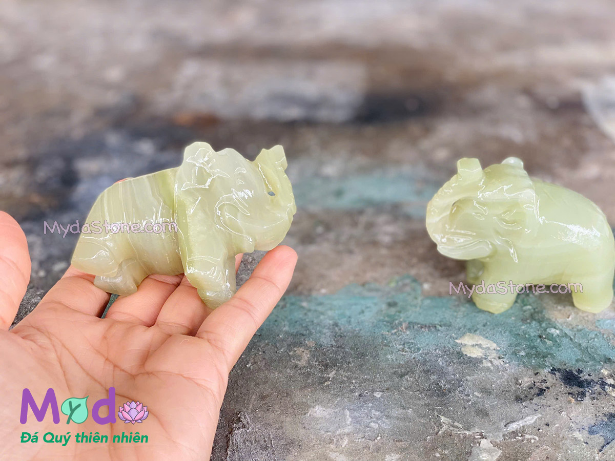 Tượng Voi đá Ngọc Xanh Pakistan