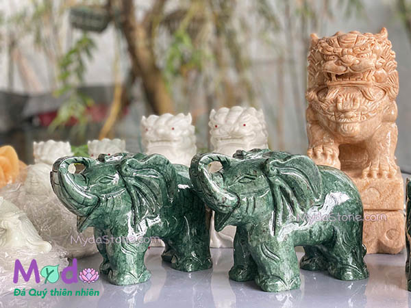 Tượng Voi Phong Thuỷ đá Xanh Ấn Độ