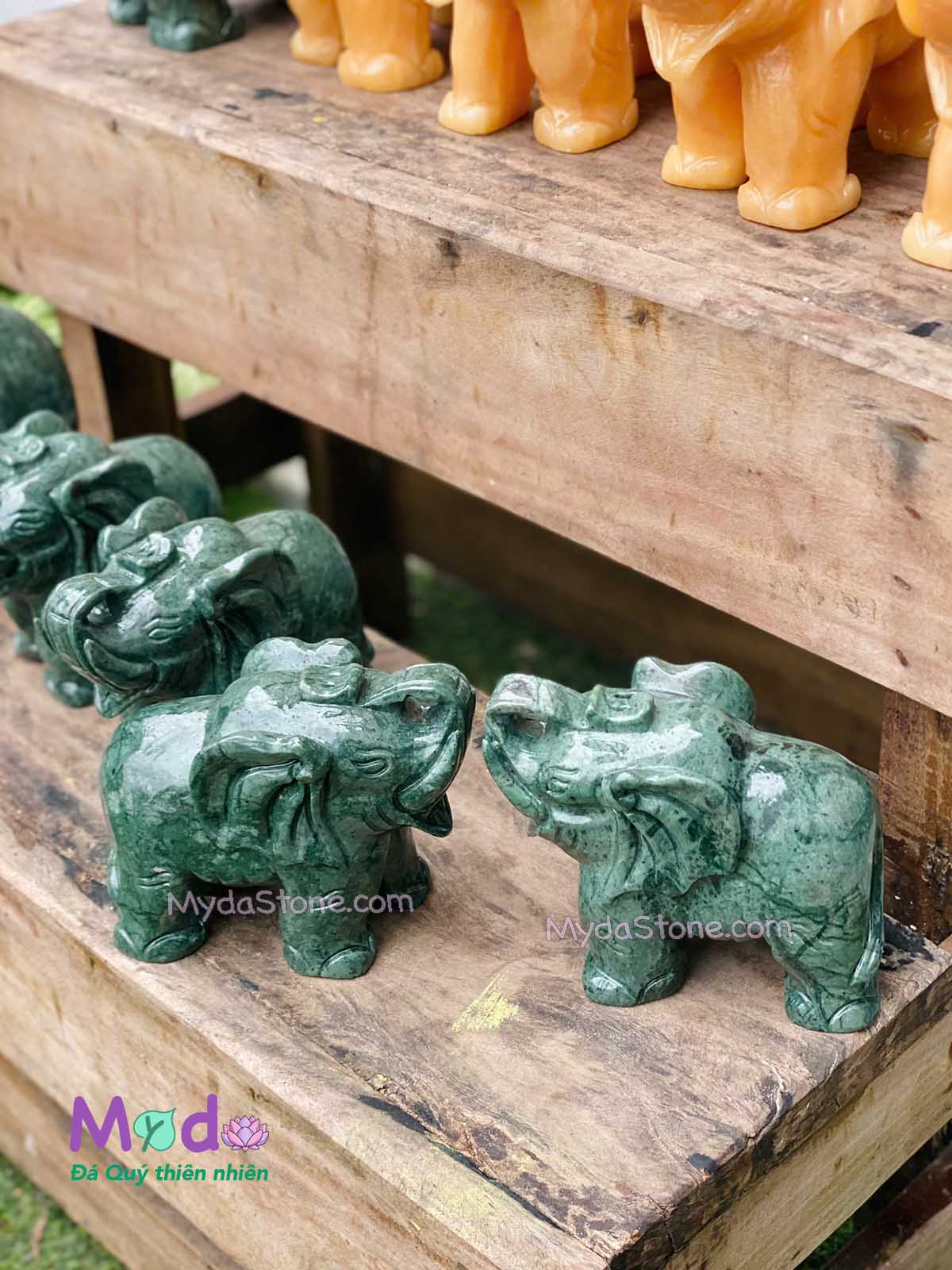 Tượng Voi Phong Thuỷ đá Xanh Ấn Độ