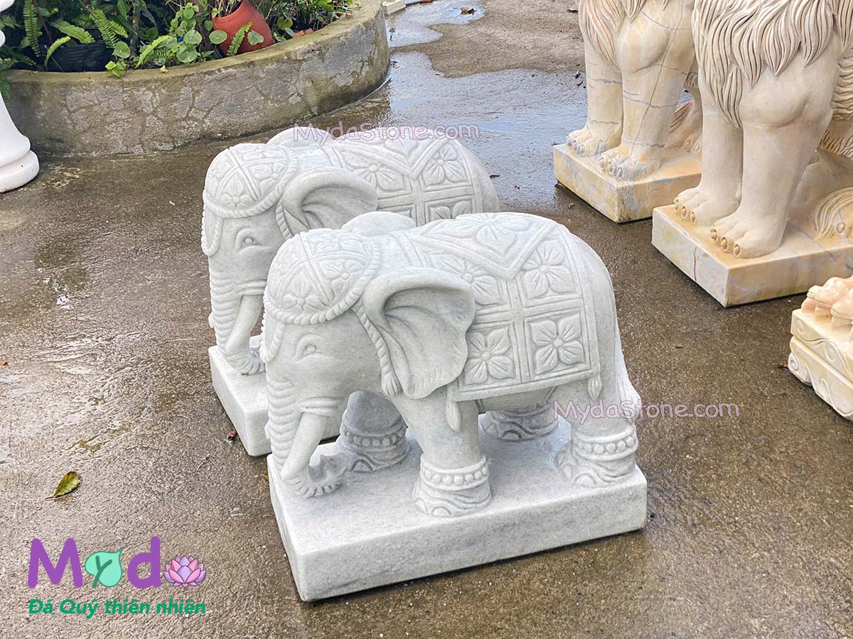 Tượng Voi đứng đá Cẩm Thạch Trắng Xanh
