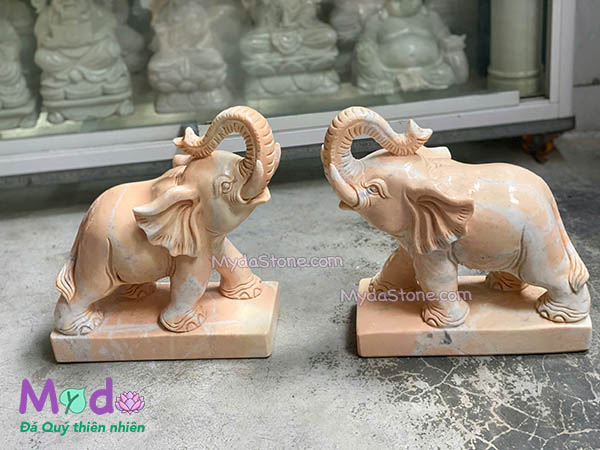 Tượng Voi để Lăng Mộ đá Cà Rốt Vàng
