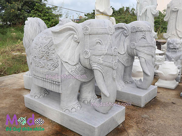 Tượng Voi đứng bằng đá Cẩm Thạch Trắng Xám