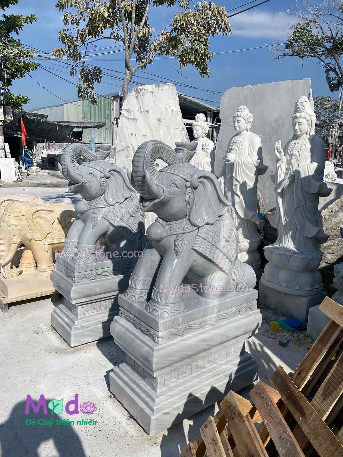 Tượng Voi ngồi đá Cẩm Thạch Xám