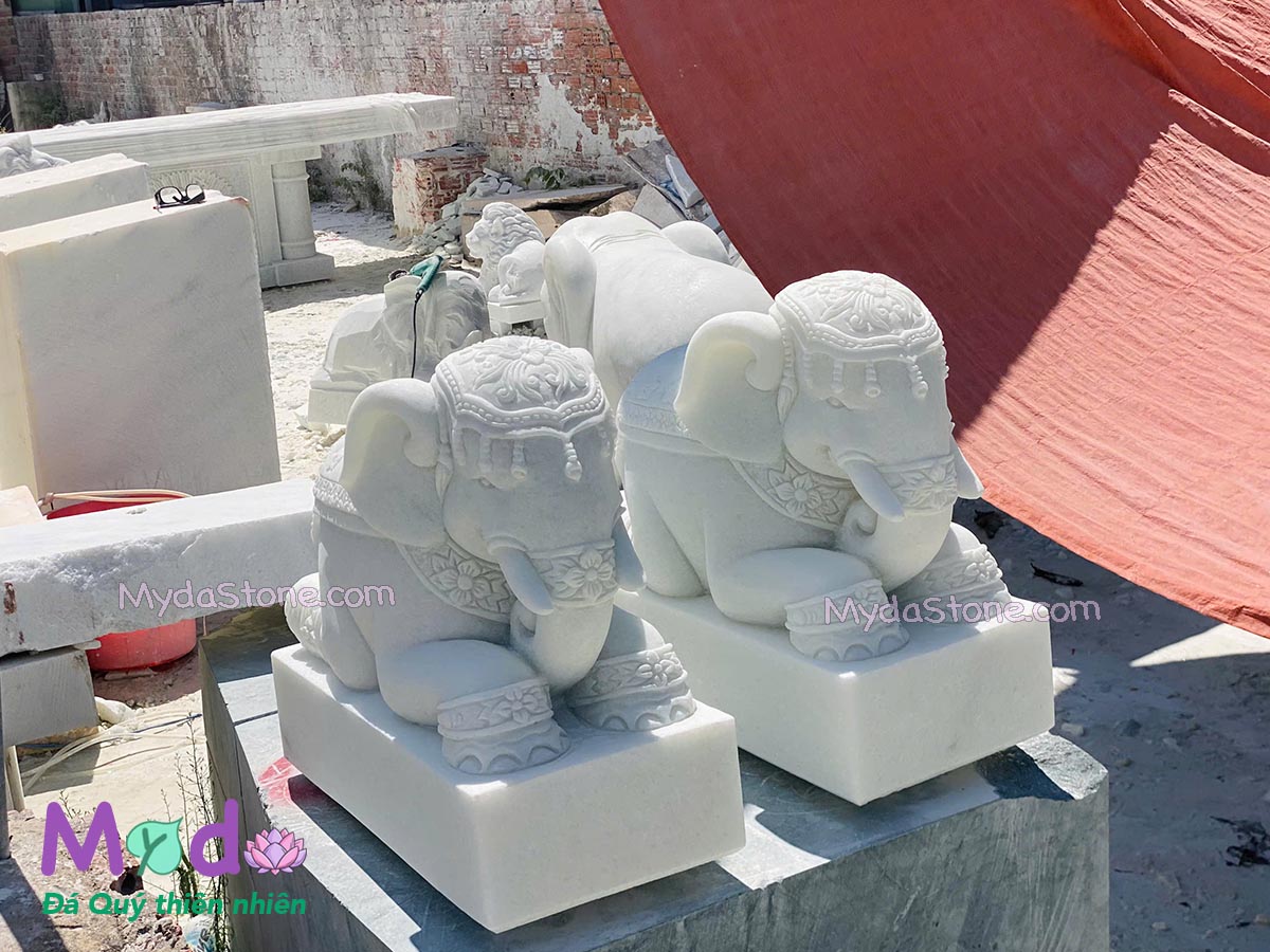 Tượng Voi Quỳ để Lăng Mộ đá Cẩm Thạch Trắng Xanh