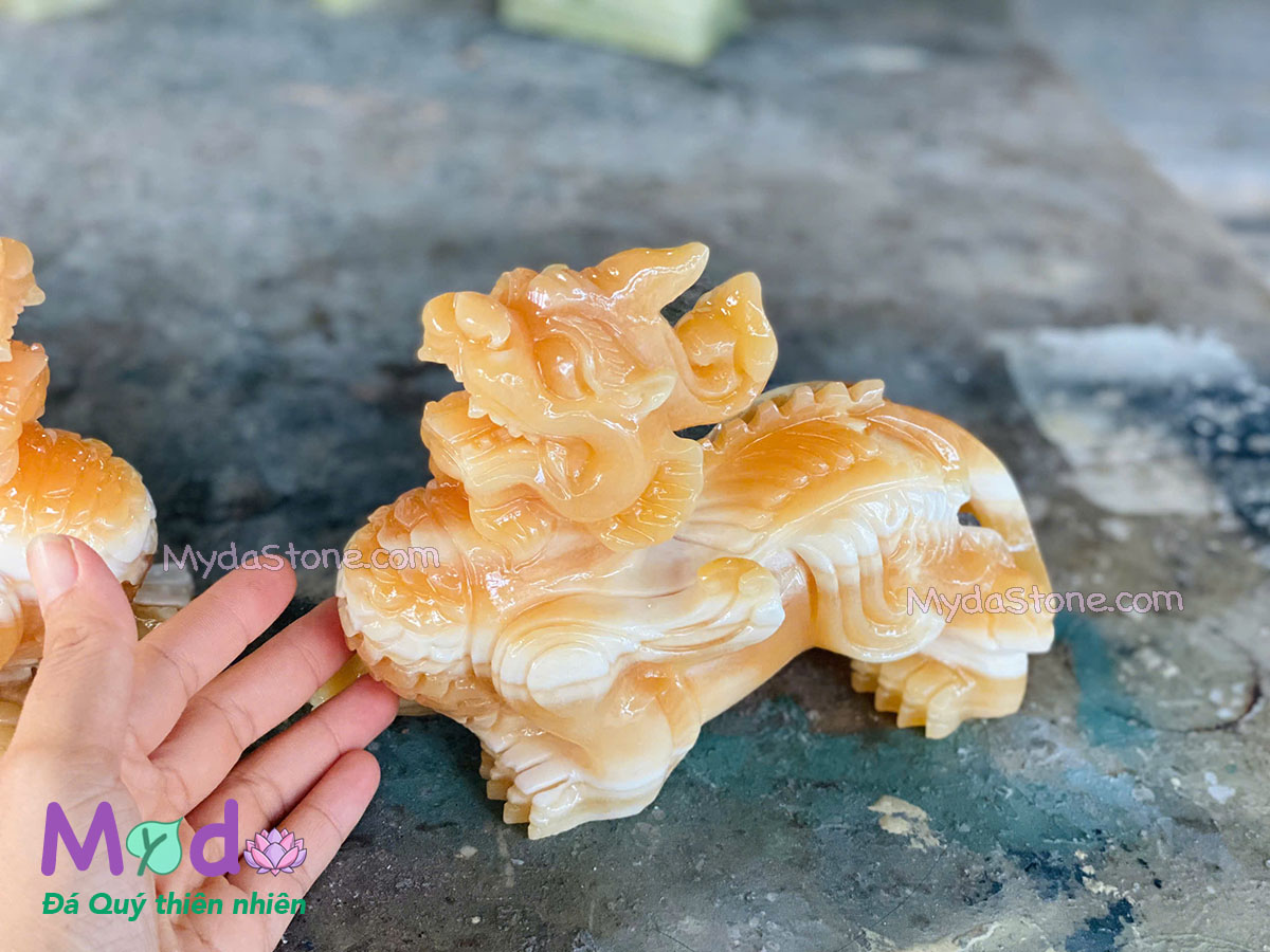 Tỳ Hưu Đá Ngọc Hoàng Long