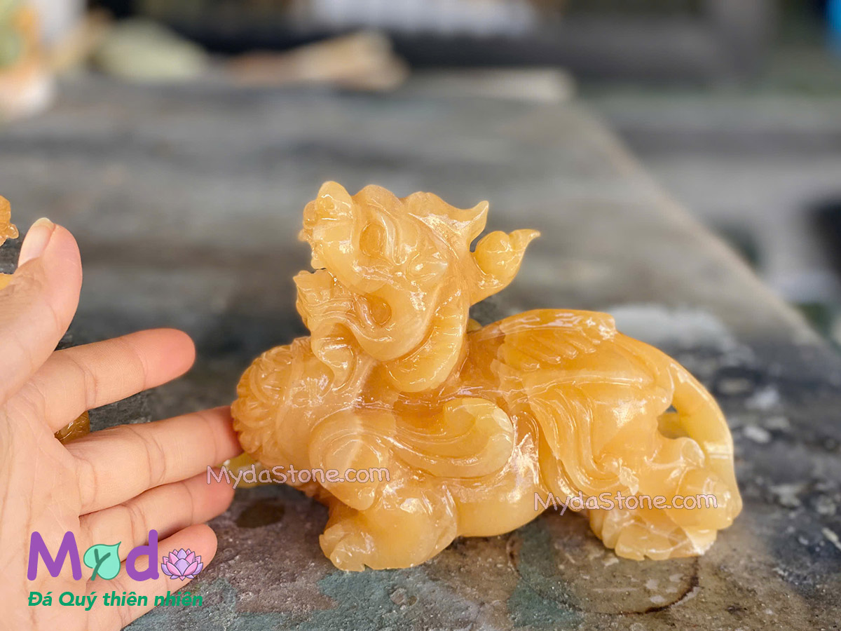 Tỳ Hưu đá Ngọc Hoàng Long