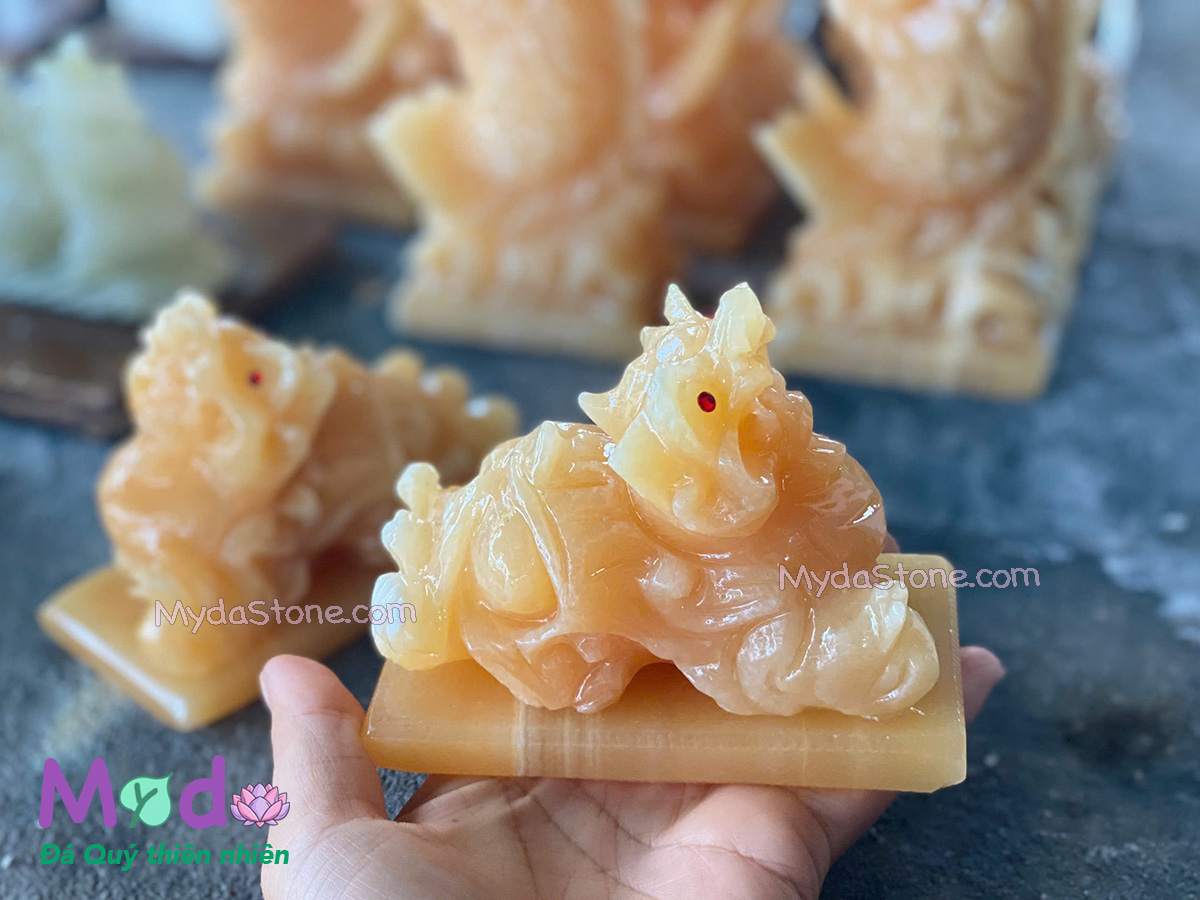 Tỳ Hưu đá Ngọc Hoàng Long