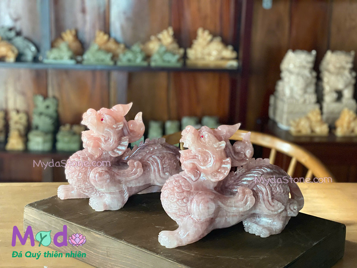 Tỳ Hưu đá Ngọc Ruby Hồng