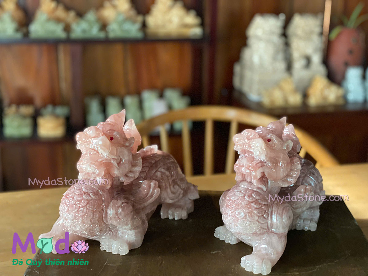 Tỳ Hưu đá Ngọc Ruby Hồng
