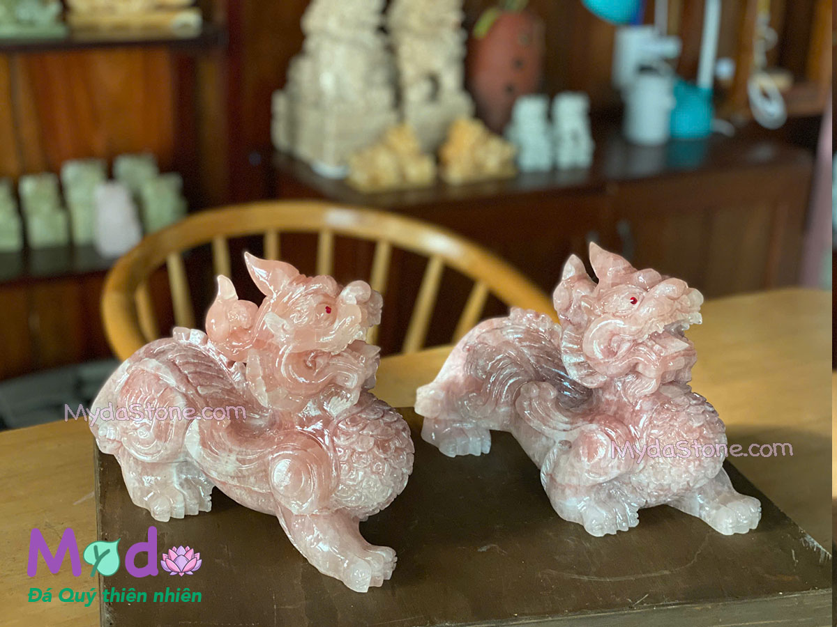 Tỳ Hưu đá Ngọc Ruby Hồng