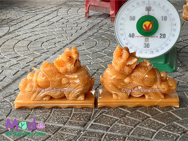Tỳ Hưu đá Ngọc Hoàng Long